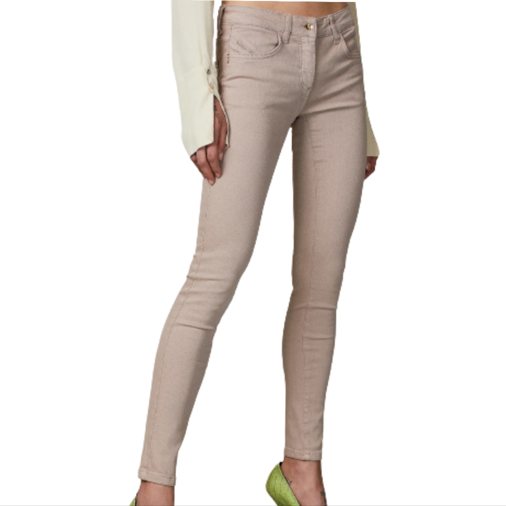 ANN TAYLOR JEANS